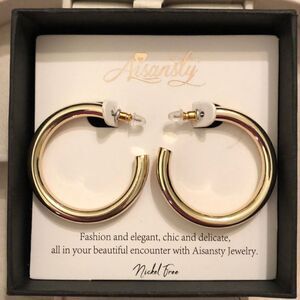 Aisansty | Gold Tone Hollow Hoops | 1.5” Diameter